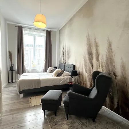 Wroclawia Apartman *
